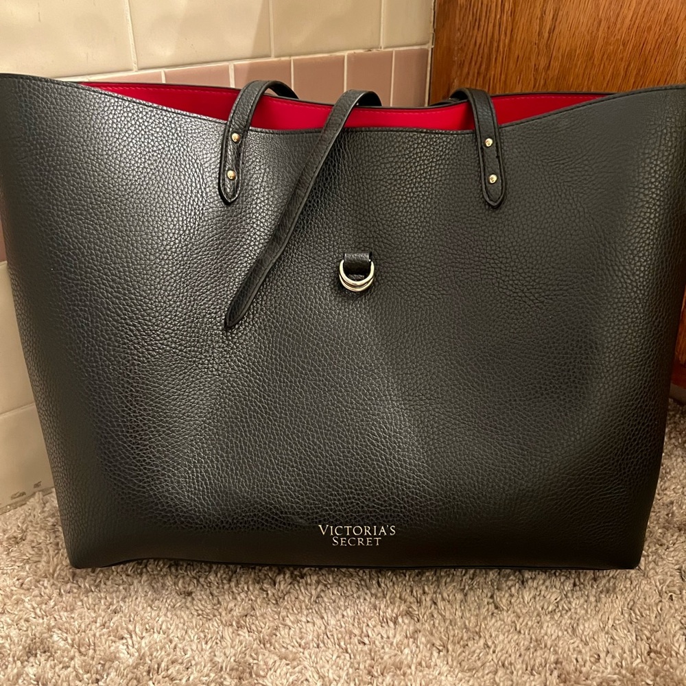 Victoria’s Secret tote